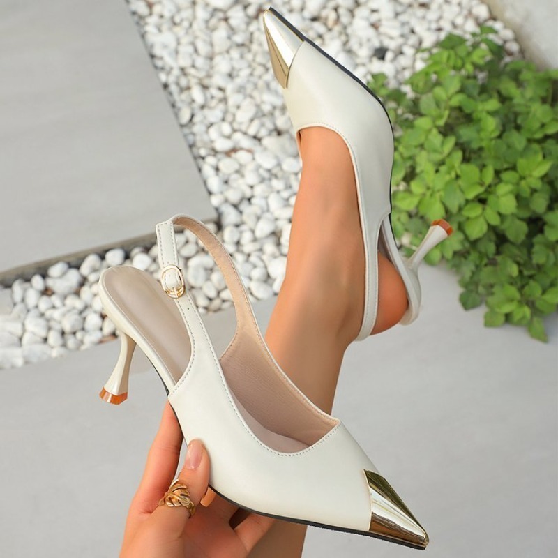 Kitten Heel Women - รองเท้าส้นสูงแบบสลิงแบ็คสำหรับผู้หญิง หัวแหลม ส้นเตี้ย หัวรองเท้าแบบเมทัลลิก สายรัดแบบสลิงแบ็ค หน้ารองเท้าเรียบ