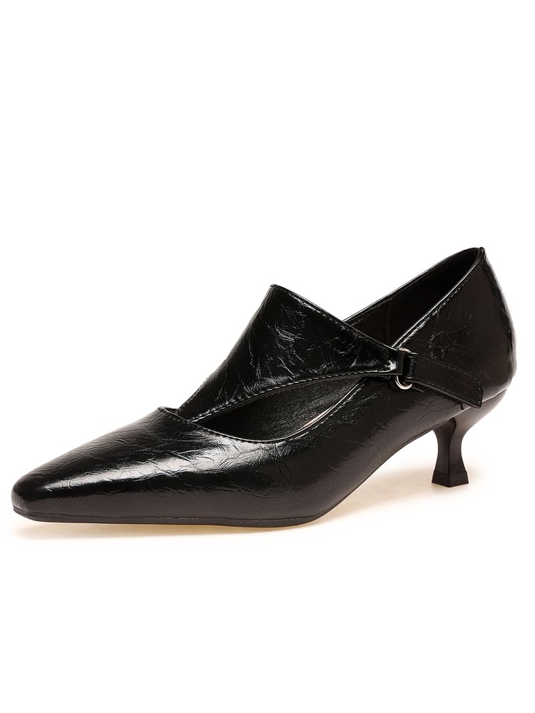 Kitten Heel Women - รองเท้าส้นเตี้ยทรงวินเทจสีเข้มสำหรับผู้หญิง หัวแหลม สายไขว้ หัวเข็มขัดโลหะ ดีไซน์หรูหรา ทันสมัย