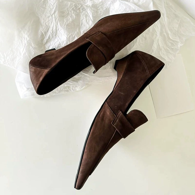 รองเท้าส้นเตี้ยหัวแหลม ดีไซน์ห - Kitten Heel Women บทวิจารณ์และราคา