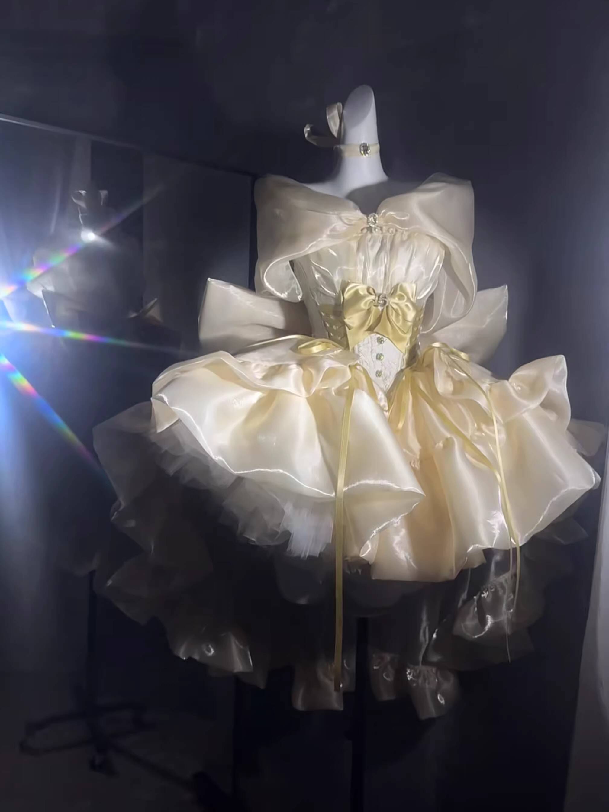 ชุดปาร์ตี้วันเกิดแบบใหม่ ชุดรา - Women Luxury Formal Wear บทวิจารณ์และราคา